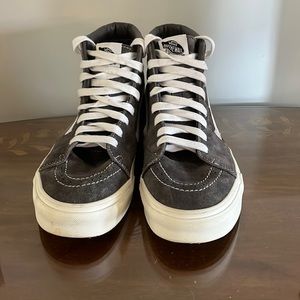 Vans women’s size 10 (men’s 8.5) suede high tops